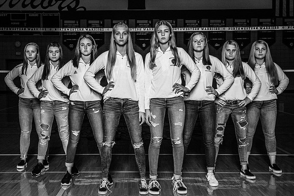 NWVB_cks-3762-bw